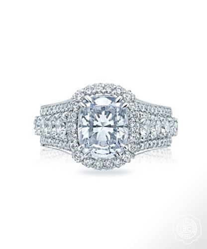 Style HT2613CU from the RoyalT Collection cushion cut engagement ring